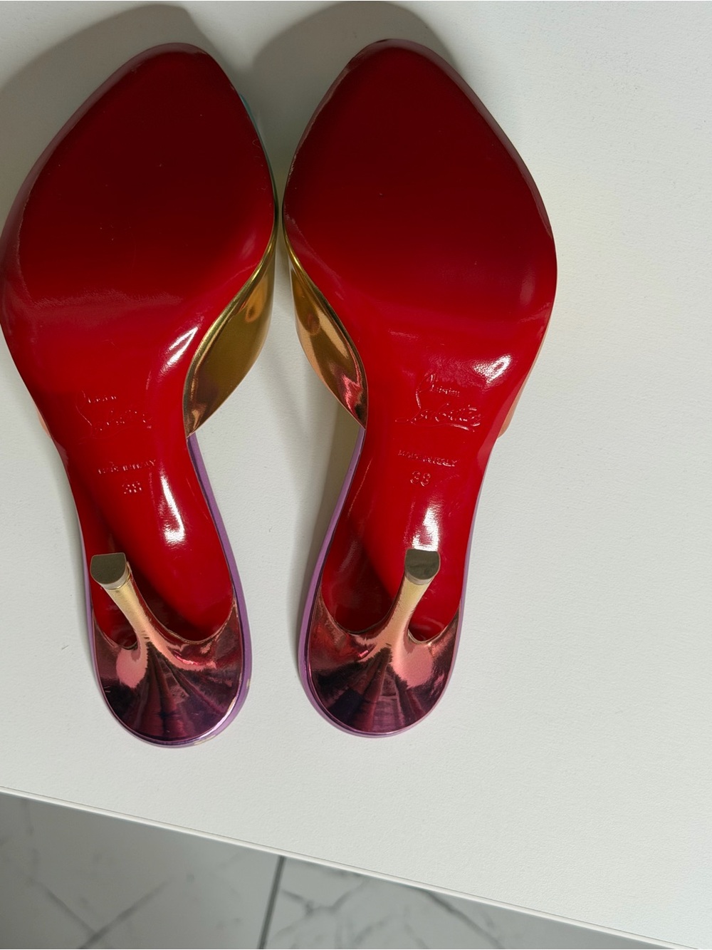 Christian Louboutin Iridescent Me Dolly 100 MM Mule - Gold/Pink/Teal size 38 - Picture 6 of 8